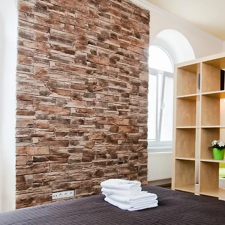 Apartment Leo Pressburg